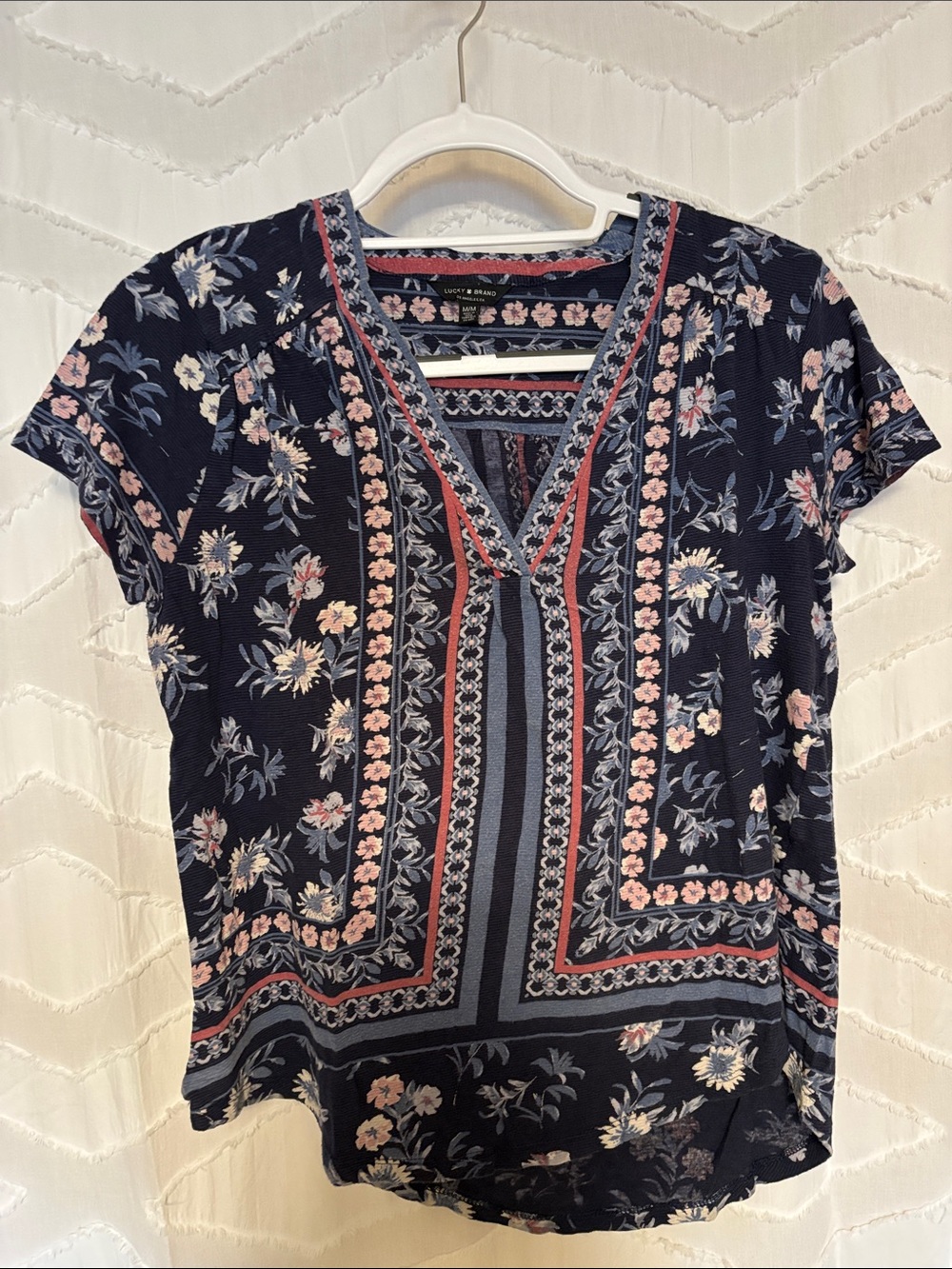 Lucky Brand Navy Blue Floral V-Neck Border Print Top